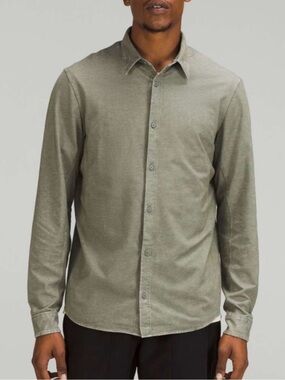 Lululemon Men’s Commission Long Sleeve in Olive Green